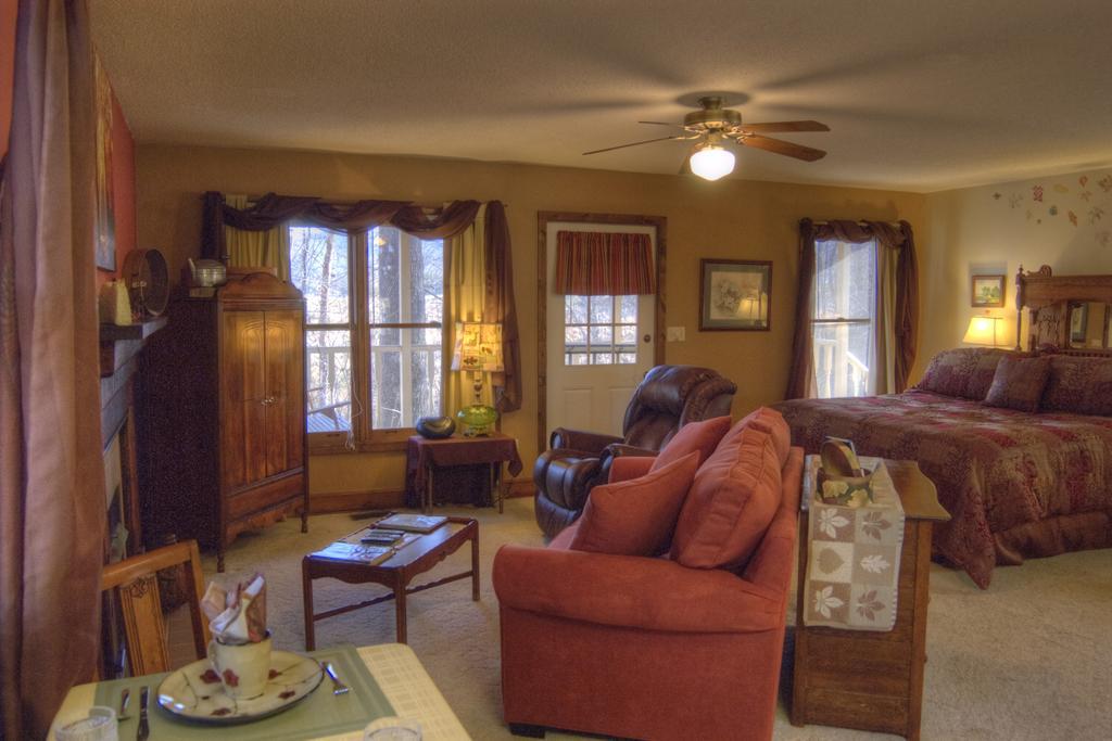 Blue Mountain Mist Country Inn Sevierville Exterior foto